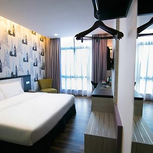 Indra Hotel - Boutique Suites